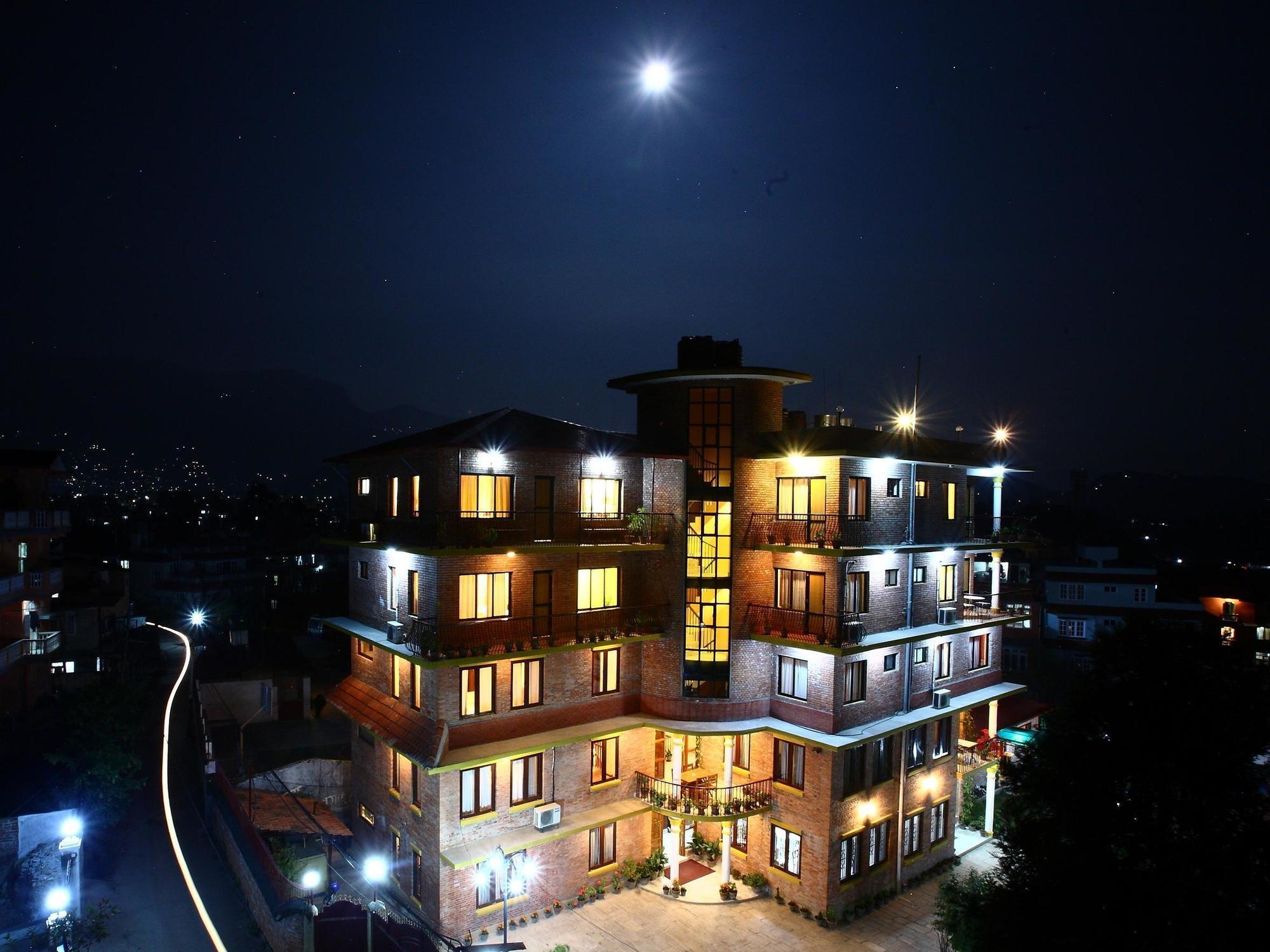 Royal Astoria Hotel Katmandú Exterior foto